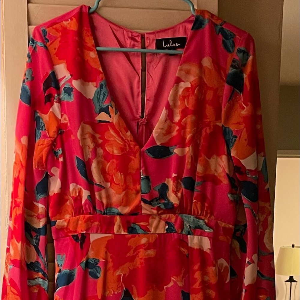 Lulus Long sleeve Floral dress with slit